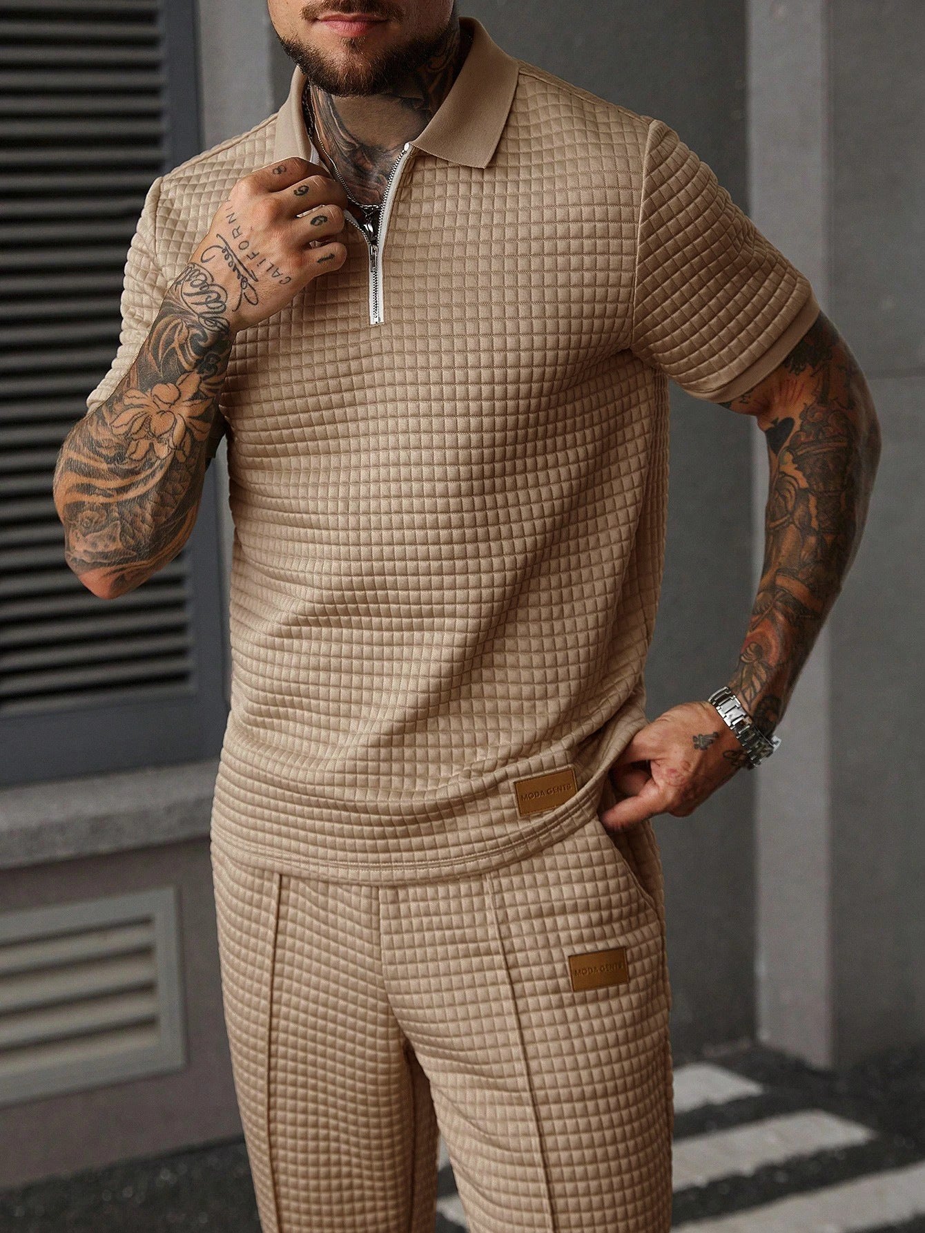 Men's Summer Casual Commuter Embellished Textured Fabric Half-Zip Polo Shirt And Seam Front Pants Set, Men 2 Pieces Outfit, Old Money Style, Cozy Outfits