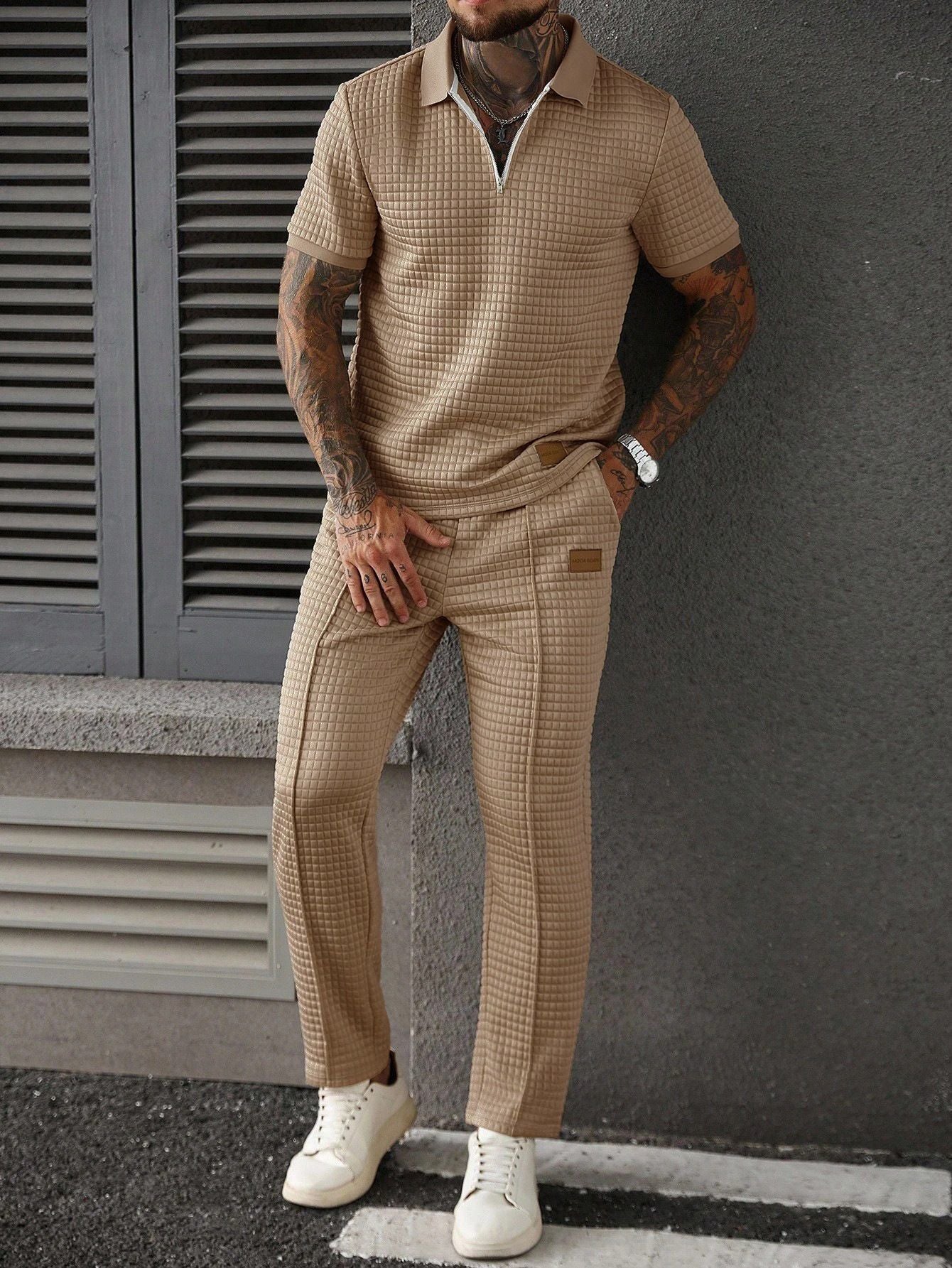 Men's Summer Casual Commuter Embellished Textured Fabric Half-Zip Polo Shirt And Seam Front Pants Set, Men 2 Pieces Outfit, Old Money Style, Cozy Outfits
